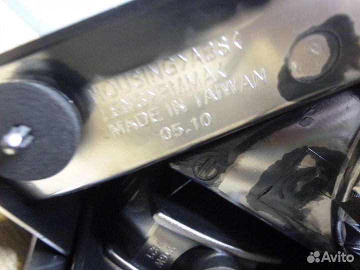 Фонарь задний левый mitsubishi lancer 03-07