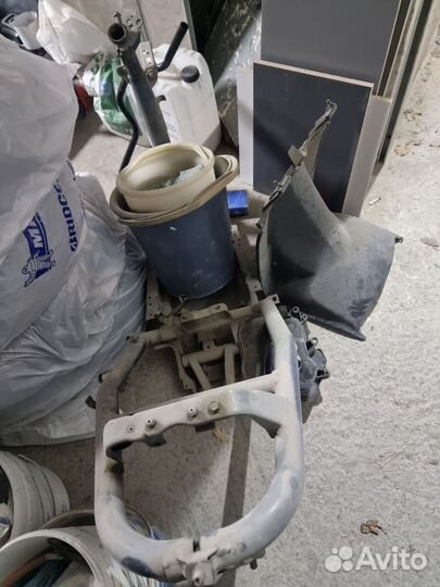 Скутер Honda Dio + рама и запчасти