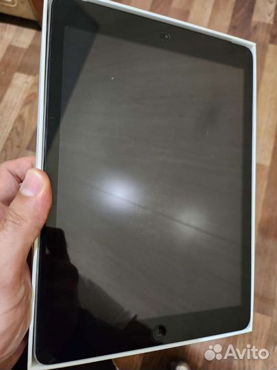 iPad Air 64 gb Space Gray wifi + cellular