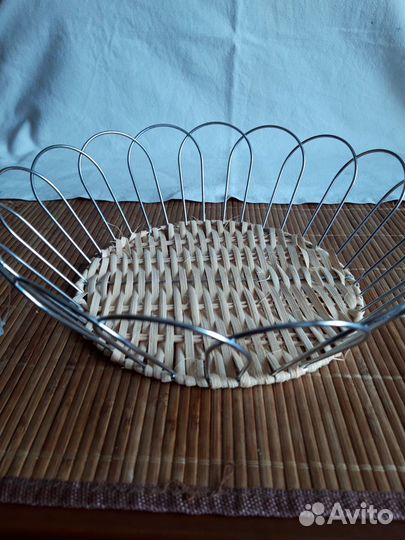 Фруктовница 2 шт. и подставка для столовых приборо