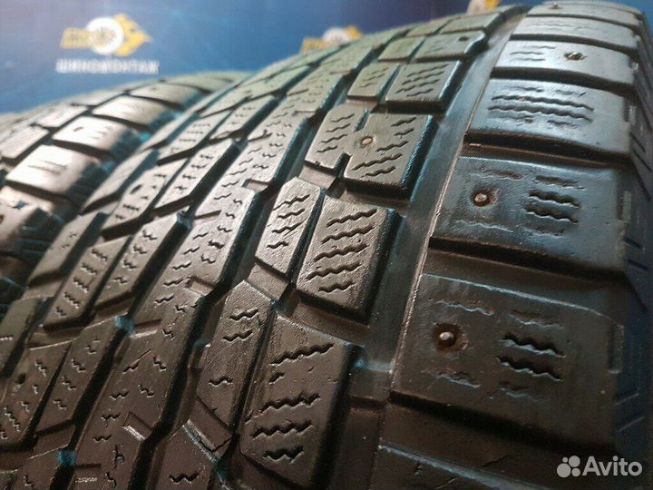 Dunlop SP Winter Ice 01 285/60 R18