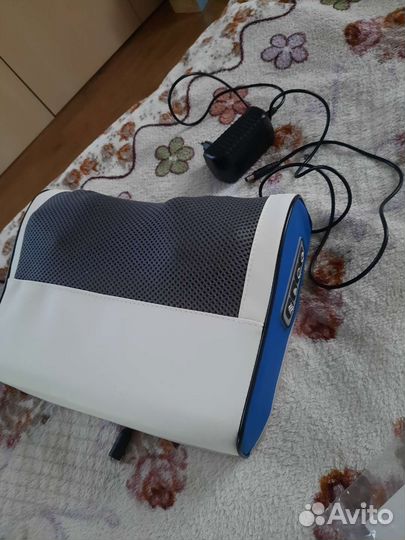 Массажная подушка