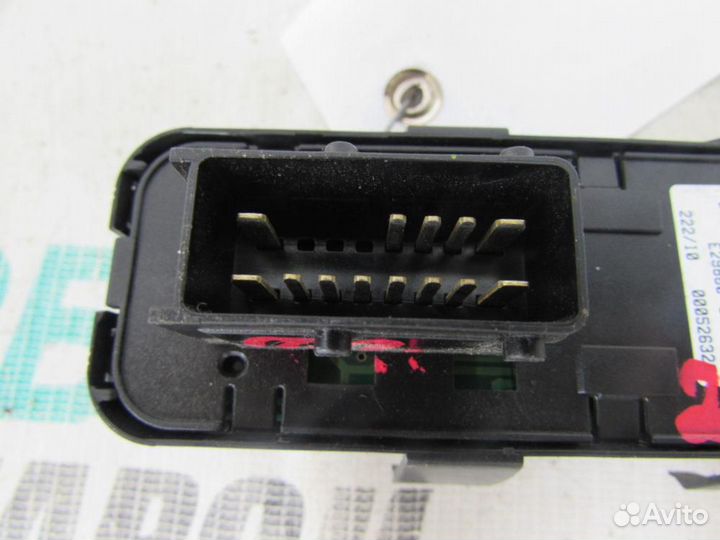 Блок управления стеклоподъемниками для Peugeot 200