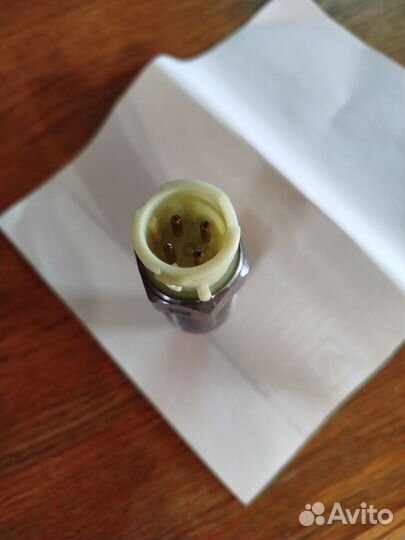 Датчик скорости volvo fh4