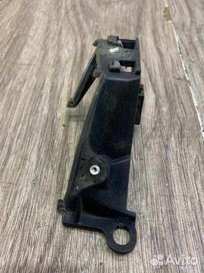 Кронштейн передний левый Bmw 3 Series (E46)