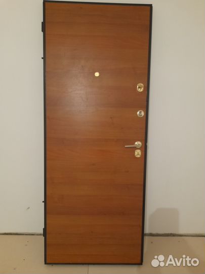 Дверь входная бу