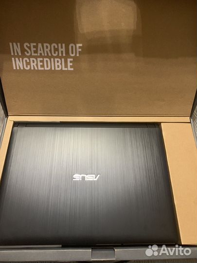 Шустрый ноутбук Asus i3/ssd+hdd как новый