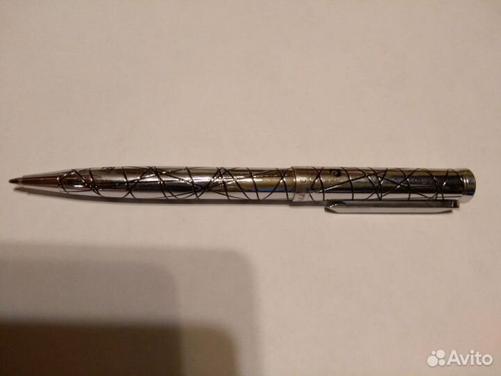 Ручка шариковая Pierre Cardin. Серебристая