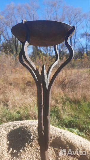 Кованый напольный светильник, кованый подсвечник