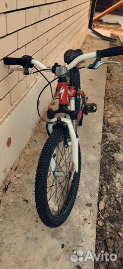 Детский велосипед specialized hotrock 20
