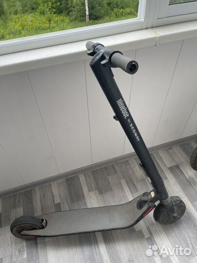 Электросамокат Ninebot by segway ES1