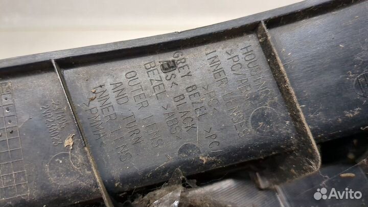 Фонарь (задний) левый Land Rover Range Rover Sport