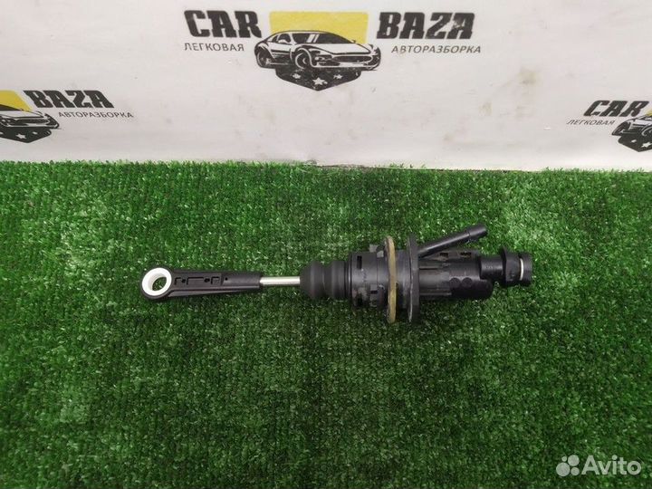 Цилиндр сцепления главный Audi A4