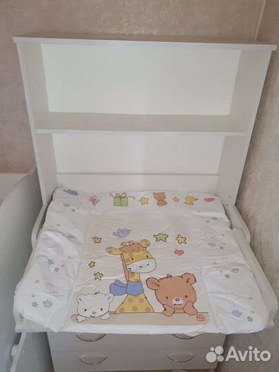 Пеленальный комод с матрасом