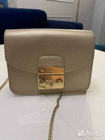 Сумка furla metropolis женская золотая натуральная