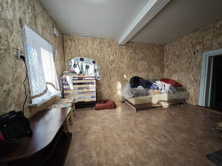 Дом 63 м² на участке 3,1 сот.