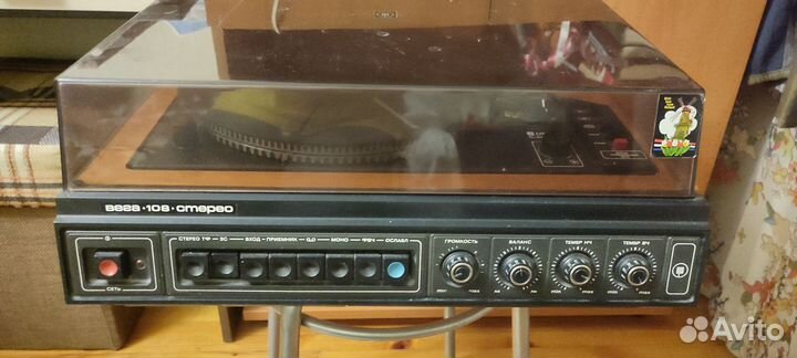 Проигрыватель виниловых пластинок вега-108