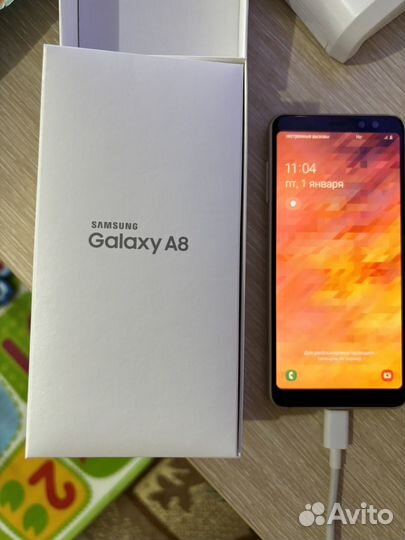 Samsung Galaxy A8 (2018), 4/32 ГБ