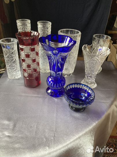 Вазы из цветного и бесцветного хрусталя