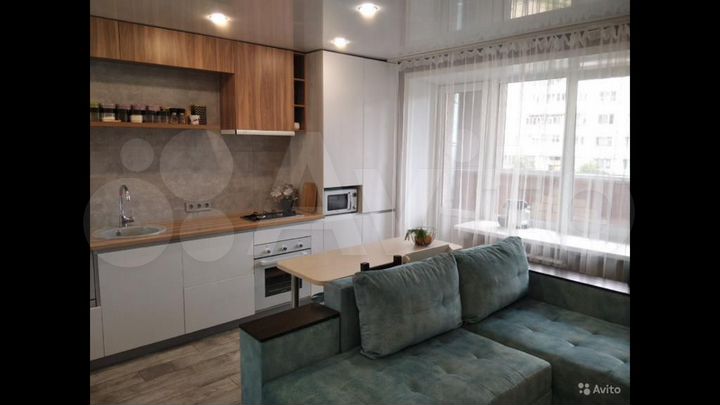 2-к. квартира, 61 м², 2/5 эт.