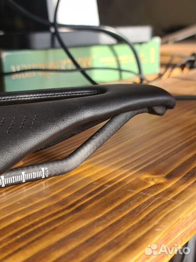Новое ультралегкое седло карбон 120гр