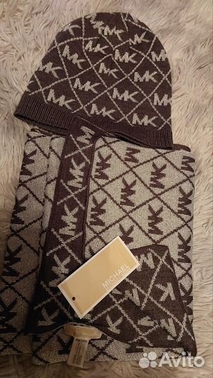 Комплект шапка и шарф женский