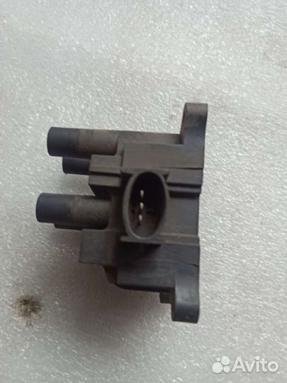 Катушка зажигания Ford Focus 1