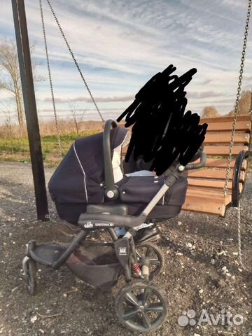 Продам детскую коляску 3в1