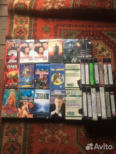 Видеокасеты б/у