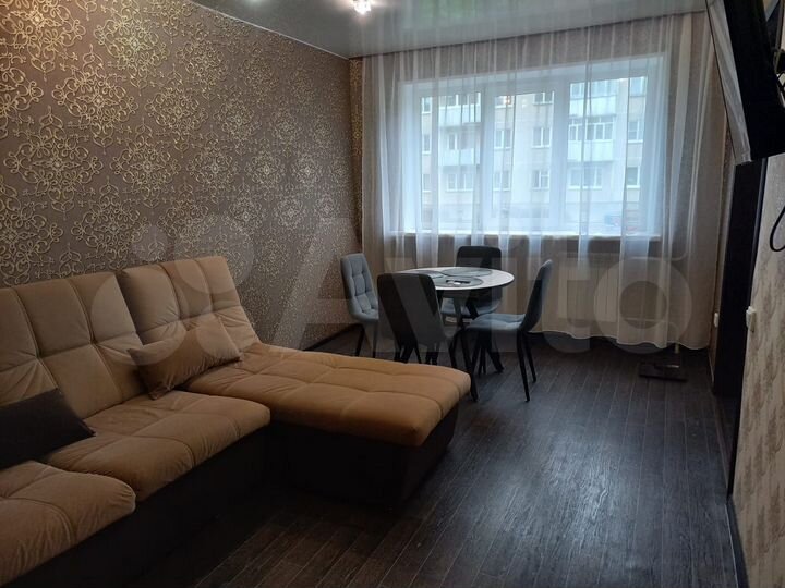 3-к. квартира, 61 м², 2/5 эт.