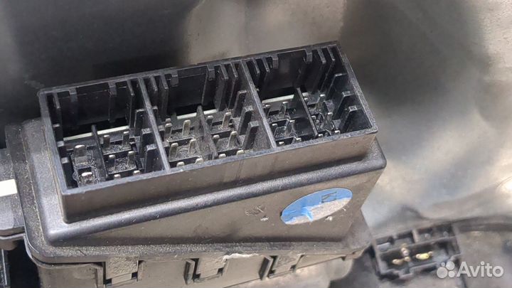 Стеклоподъемник электрический Volkswagen Polo, 2003