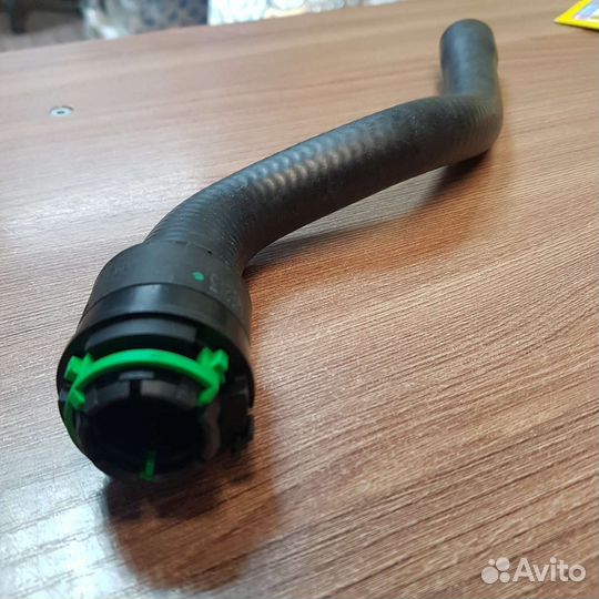 Патрубок печки нижний XEP Opel Astra H, Zafira B