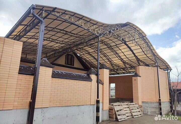 Навесы из поликарбоната под ключ