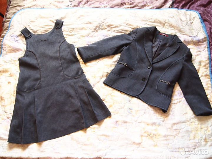 Костюм школьный