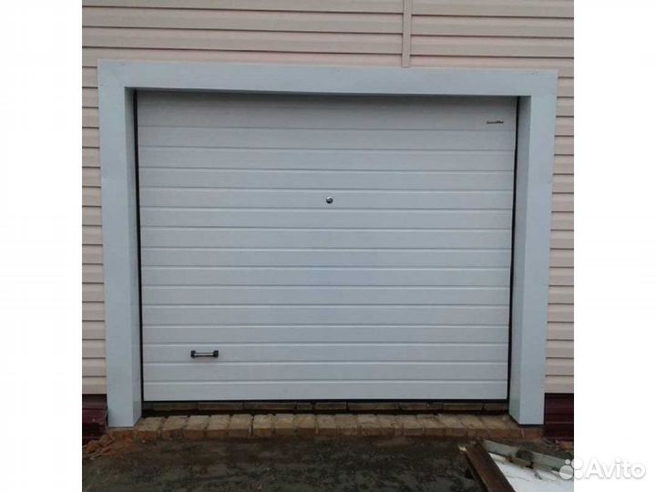 Секционные ворота / Гаражные ворота