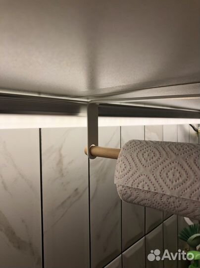 Держатель для бумажных полотенец