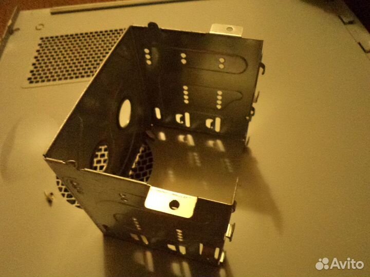 Отсек для жёстких дисков