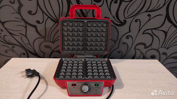 Вафельница