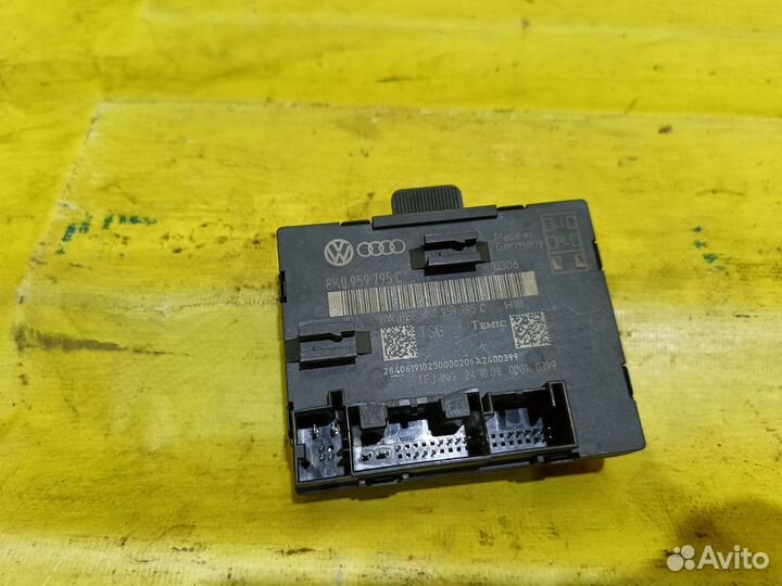 Блок комфорта Audi Q5 8R 2008-2017