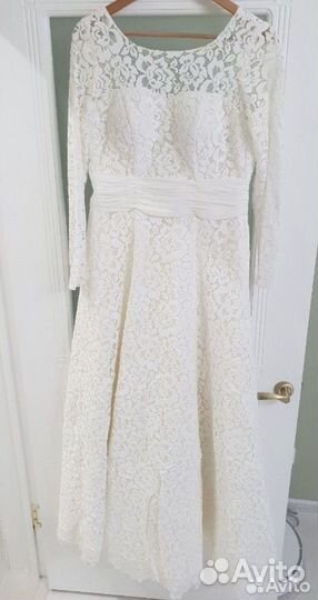 Свадебное платье 46