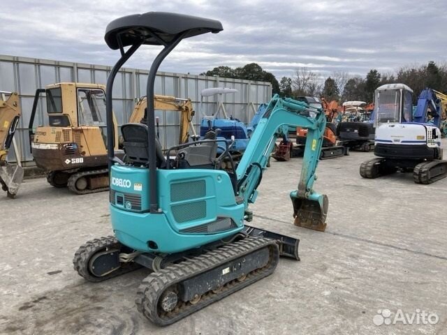 Мини-экскаватор Kobelco SK17SR, 2015