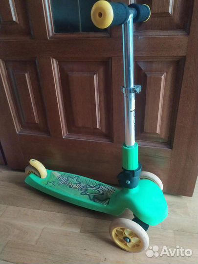 Самокат детский трехколесный