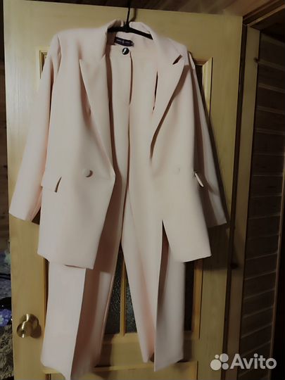 Брючный костюм женский 48р.оверсайз,персик.цвет