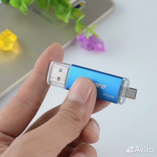 Флешка двусторонняя, 16 гигабайт