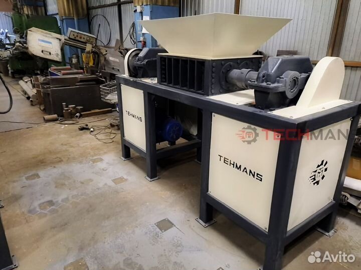 Промышленный шредер в наличии