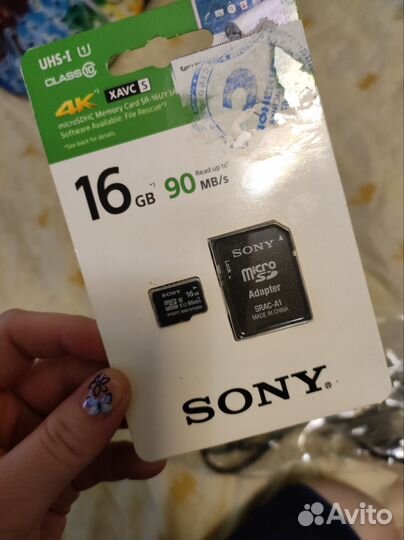 Карта памяти MicroSD Sony