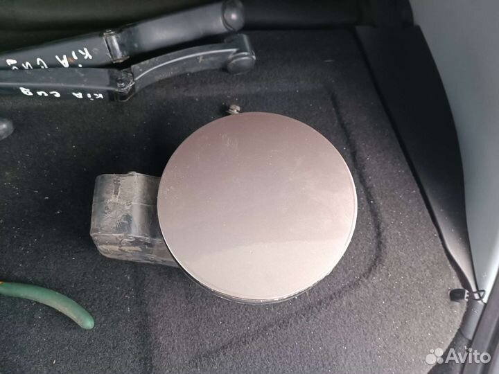 Лючок бензобака Kia Cee'd Ed