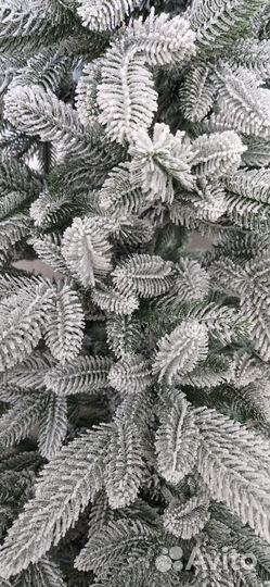 Ель искуственная литая