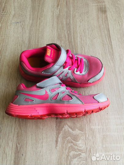 Кроссовки nike 31,5