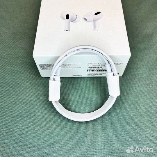 AirPods Pro 2: Музыка в каждом движении